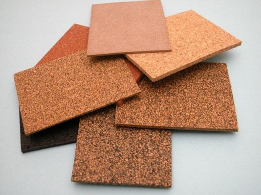 Materiale composito in sughero e gomma