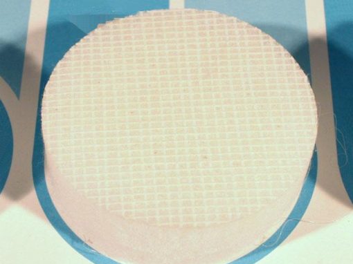Materiale multistrato di tessuto non tessuto