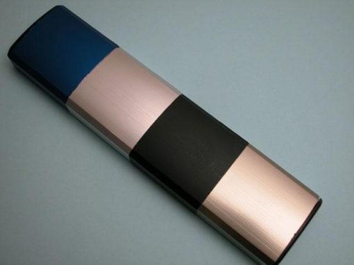 Alluminio colorato elettrochimicamente
