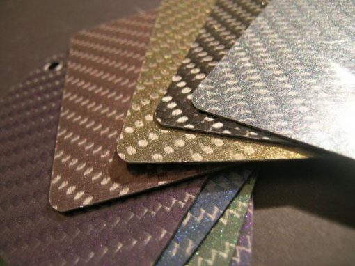 Rivestimenti estetici per compositi in fibra di carbonio